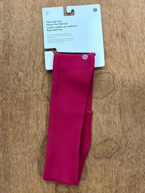 Lululemon fast and free fleece ear warmer Berry rumble